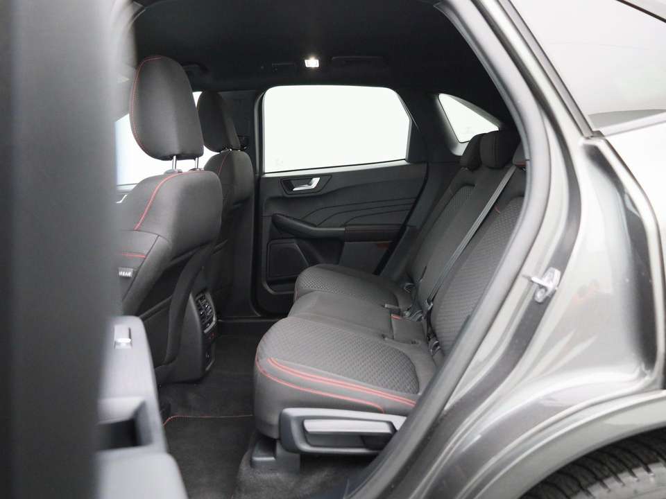 Ford Kuga - Imagem 12