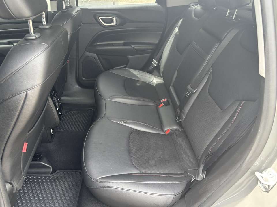 Jeep Compass - Imagem 14