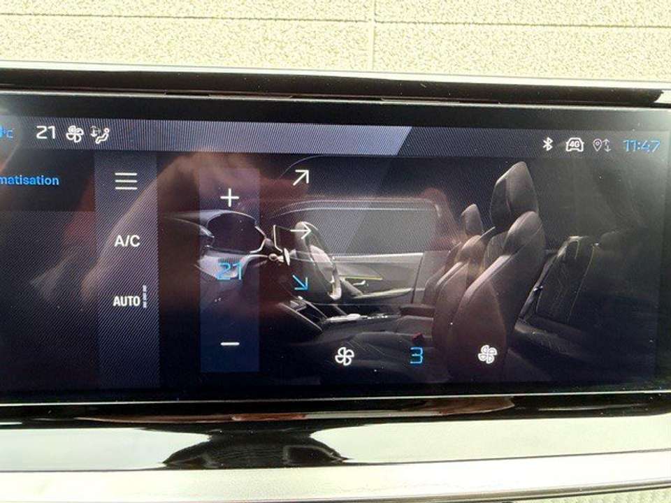 Peugeot 2008 - Imagem 12