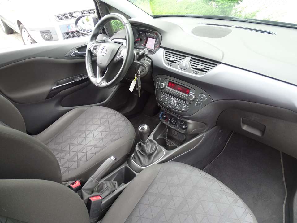Opel Corsa - Imagem 12