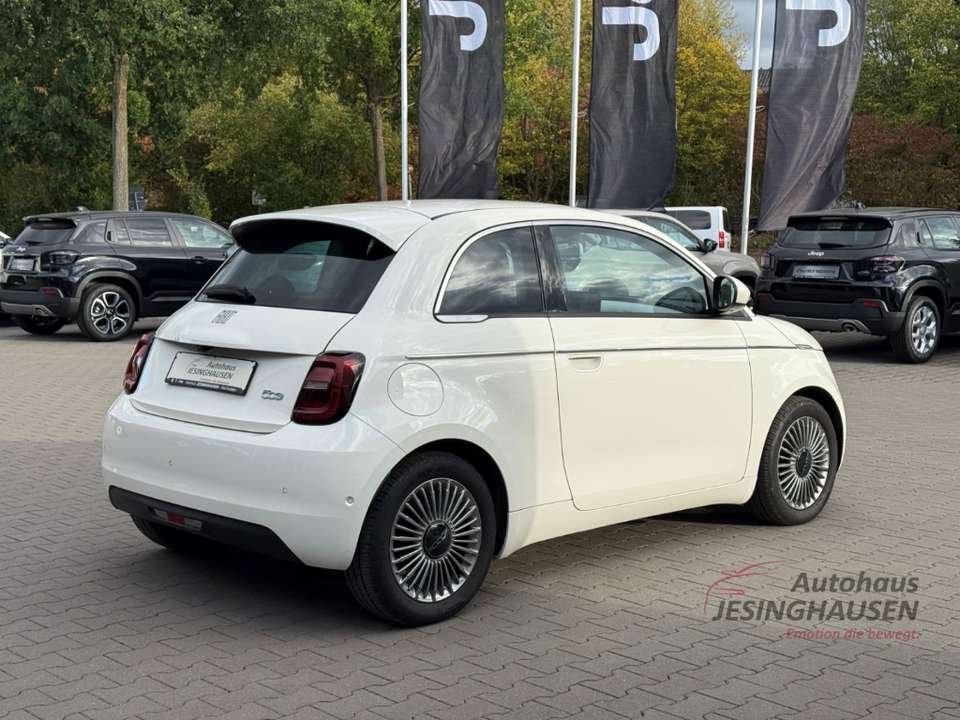 Fiat 500e - Imagem 5