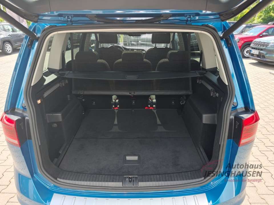 Volkswagen Touran - Imagem 8