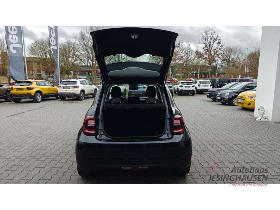 Fiat 500e - Imagem 7