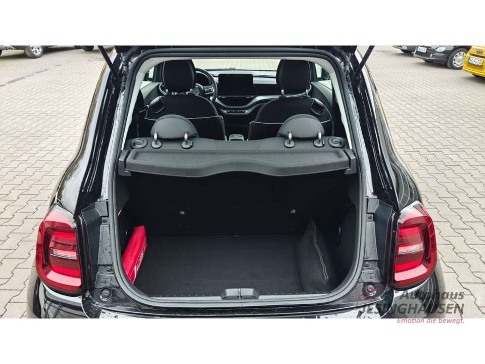 Fiat 500e - Imagem 8