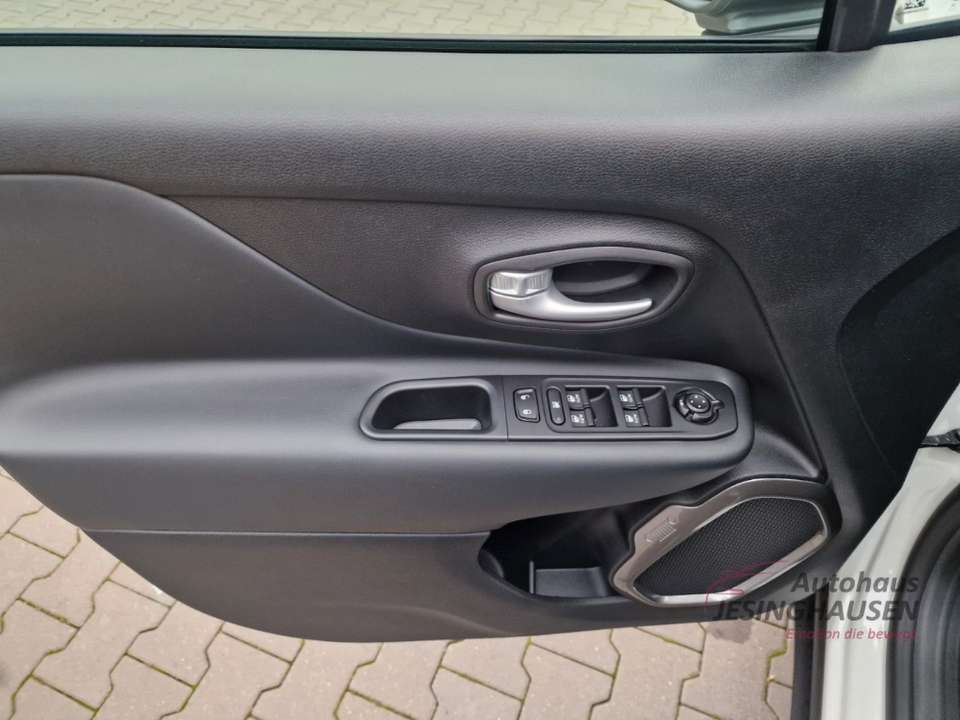 Jeep Renegade - Imagem 11