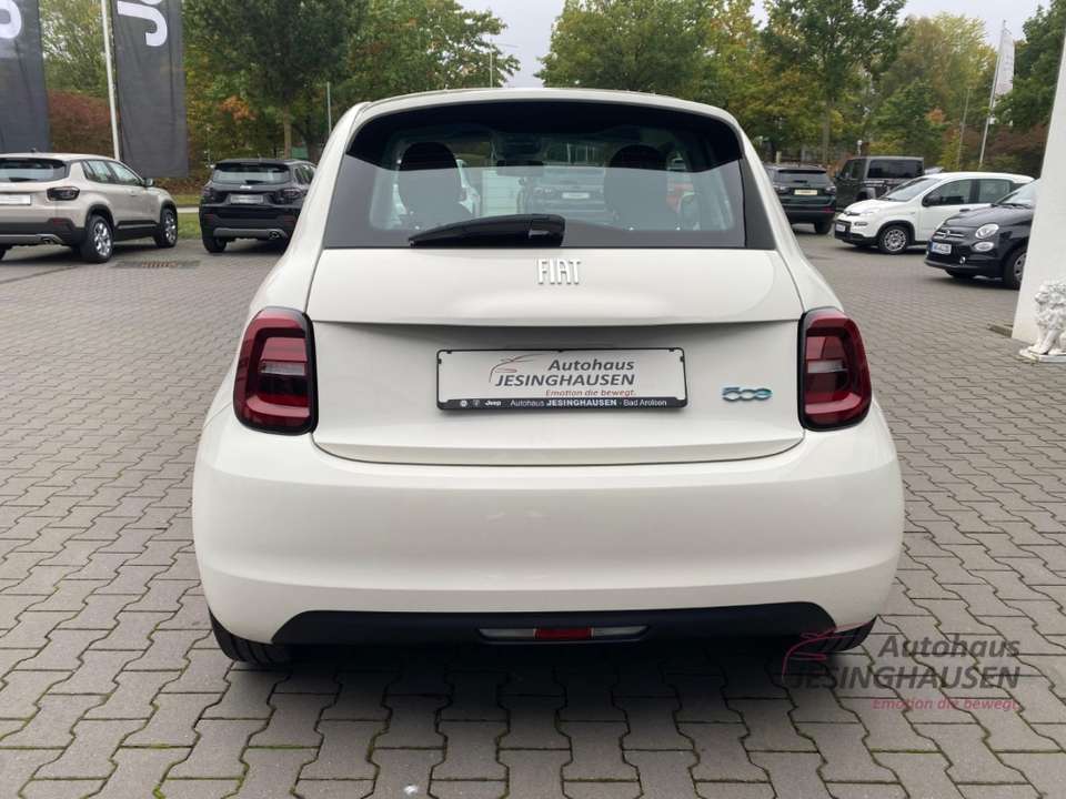 Fiat 500e - Imagem 4