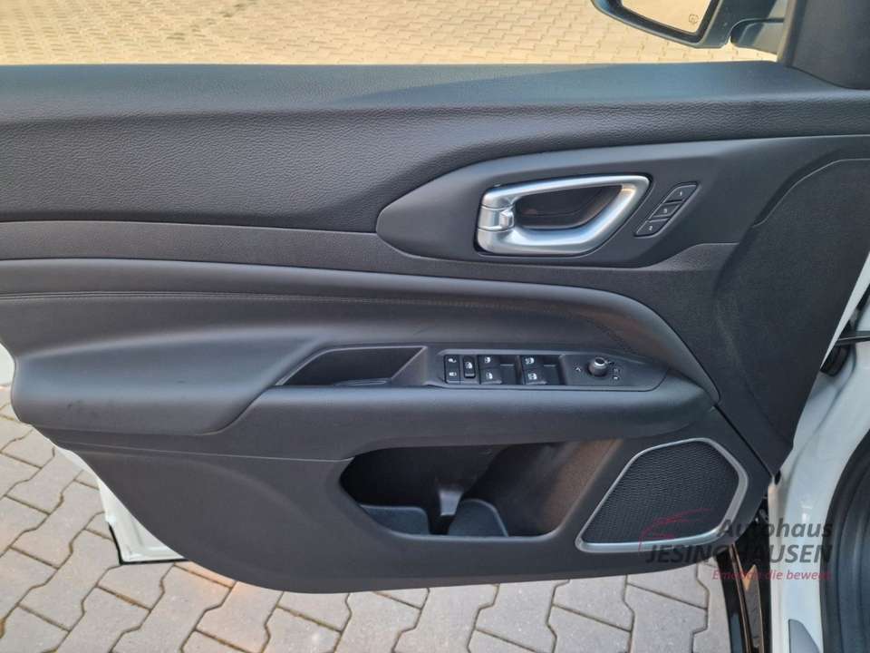 Jeep Compass - Imagem 10