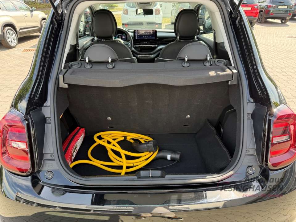 Fiat 500e - Imagem 7
