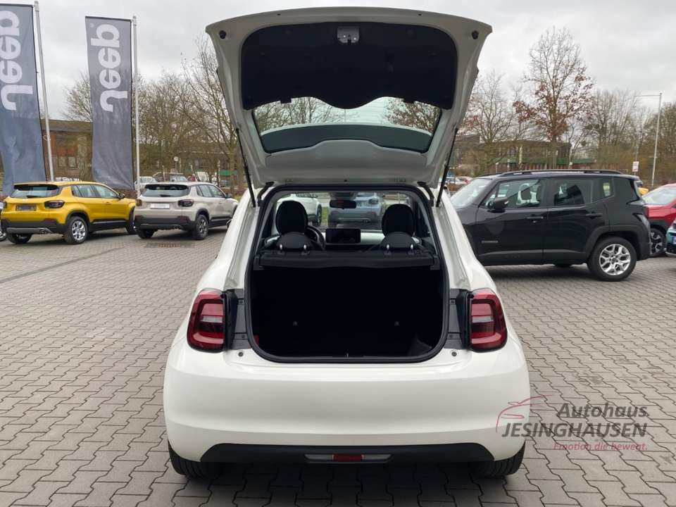 Fiat 500e - Imagem 7