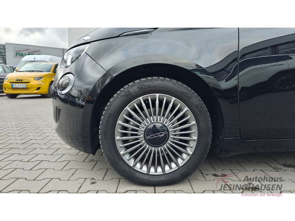 Fiat 500e - Imagem 11