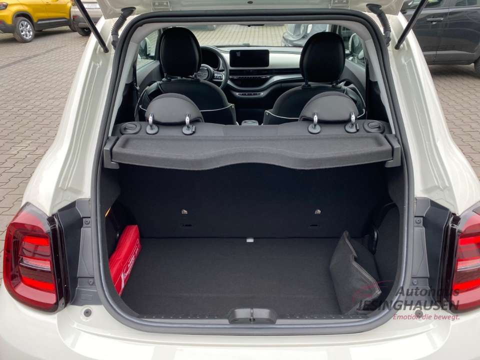 Fiat 500e - Imagem 8