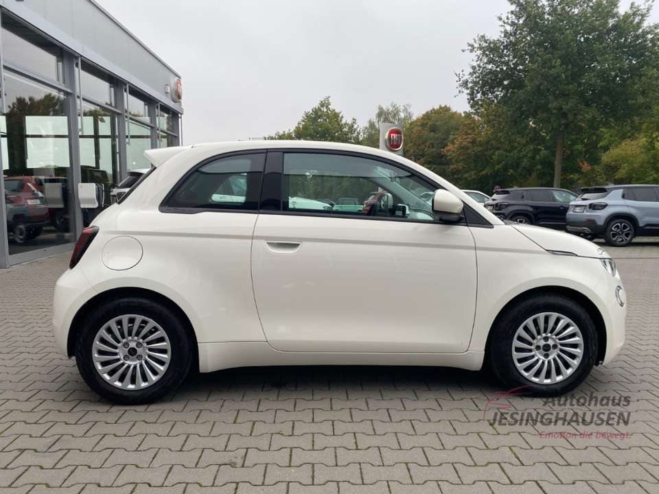 Fiat 500e - Imagem 7