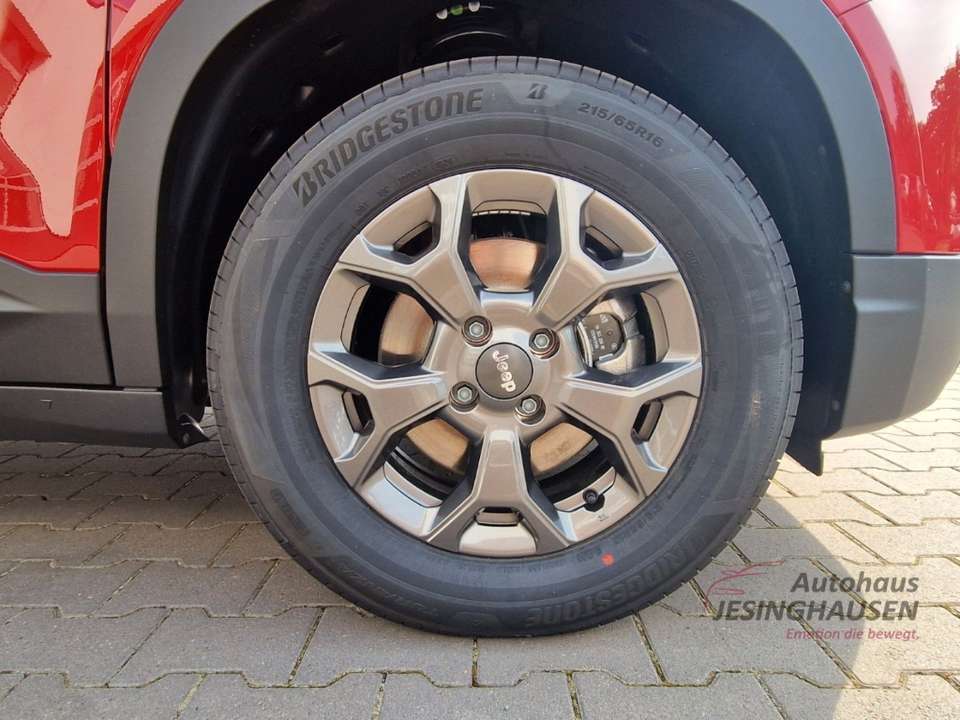 Jeep Avenger - Imagem 10