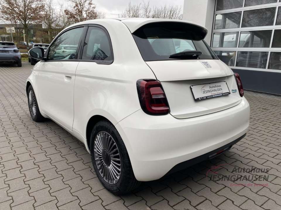 Fiat 500e - Imagem 10