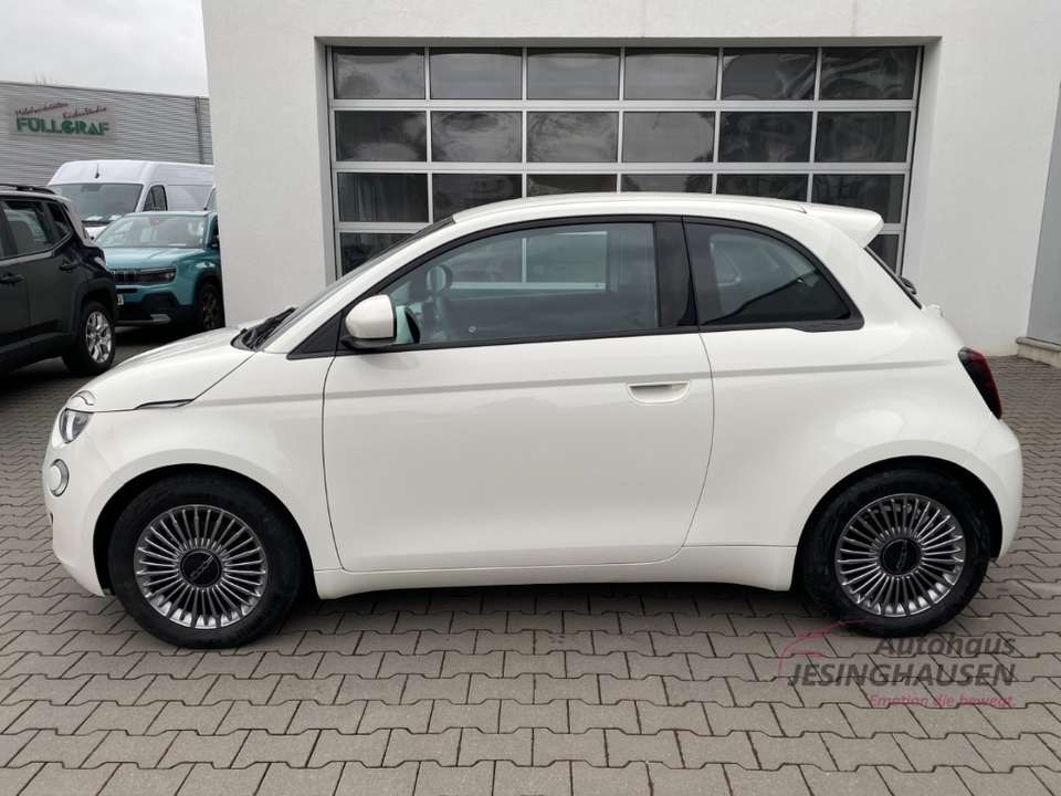 Fiat 500e - Imagem 11