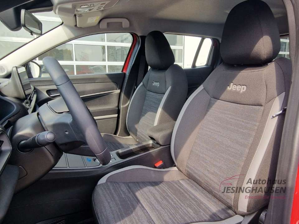 Jeep Avenger - Imagem 12
