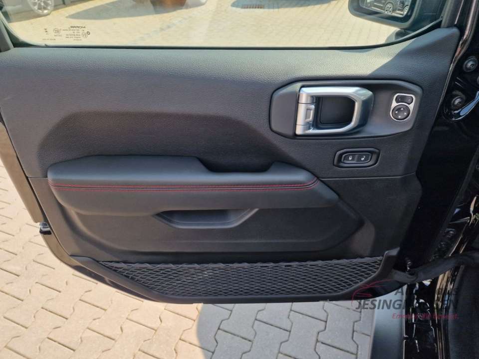 Jeep Wrangler - Imagem 11