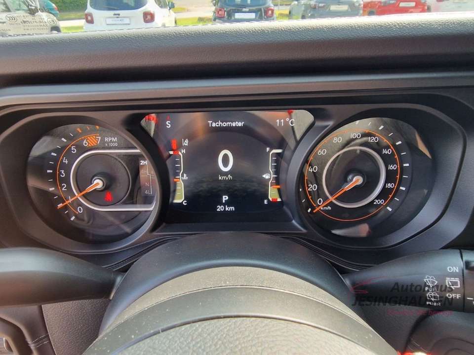 Jeep Wrangler - Imagem 14
