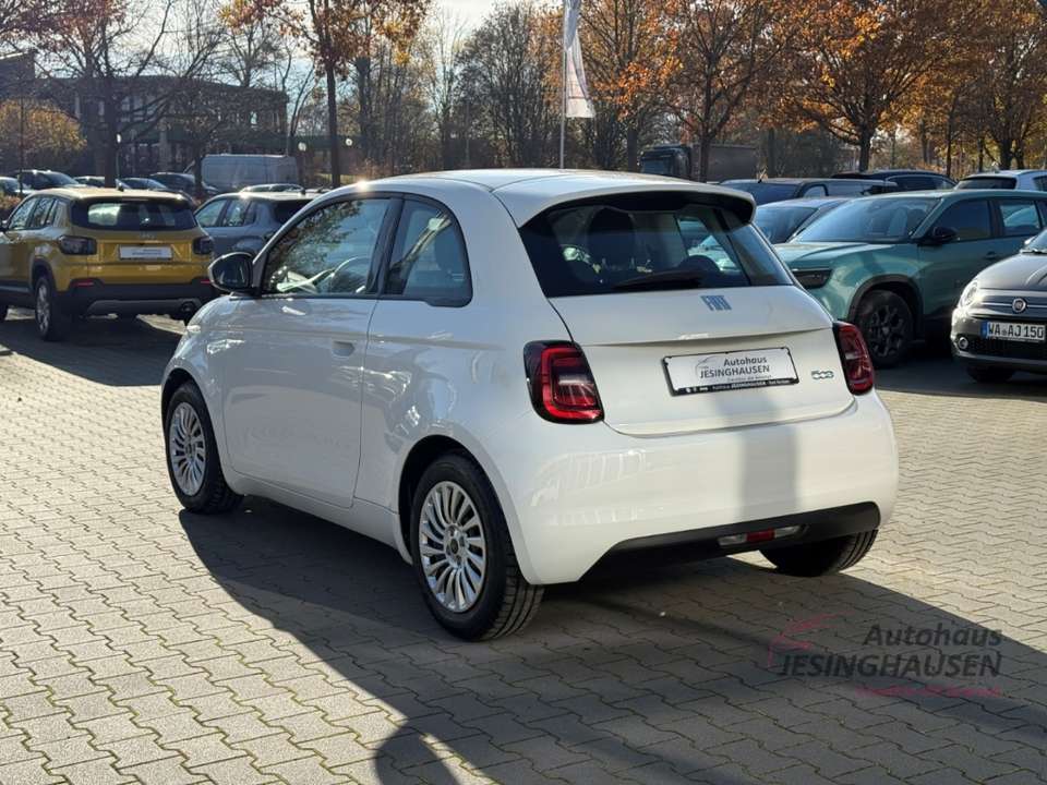 Fiat 500e - Imagem 7