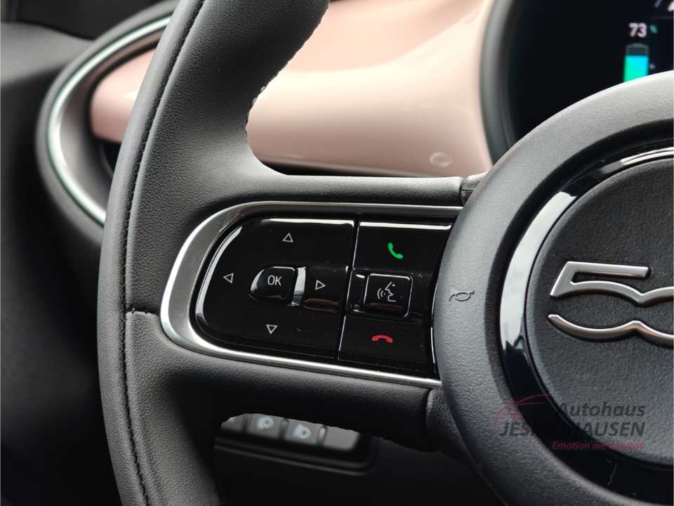 Fiat 500e - Imagem 18