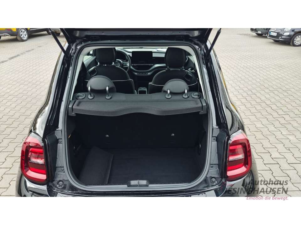 Fiat 500e - Imagem 11