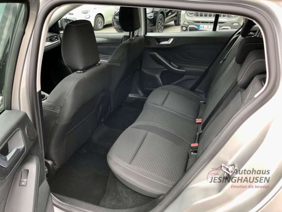 Ford Focus - Imagem 13
