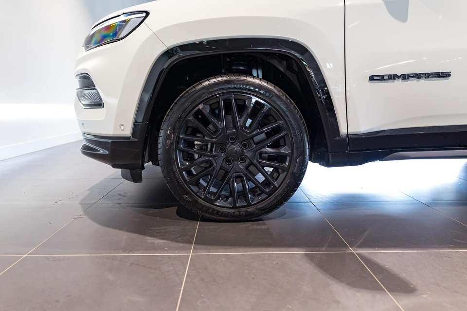 Jeep Compass - Imagem 12