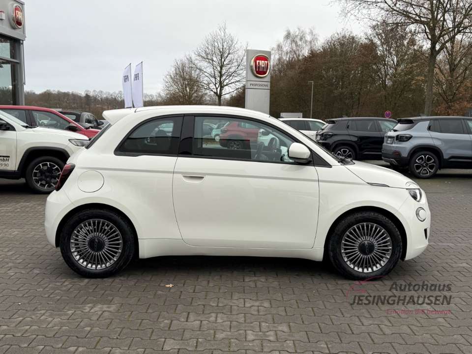 Fiat 500e - Imagem 4
