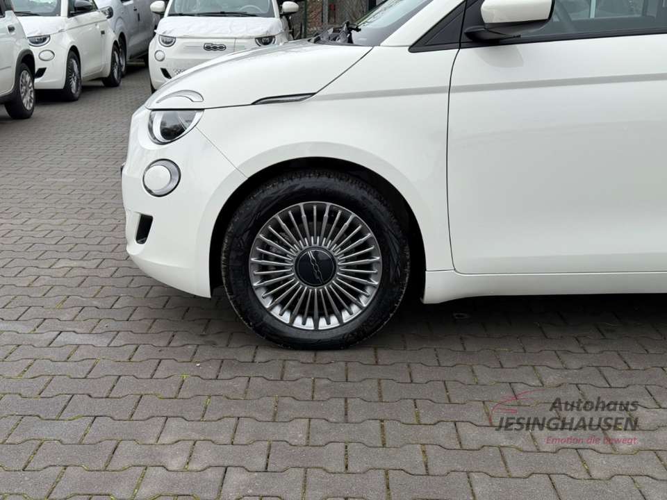 Fiat 500e - Imagem 9