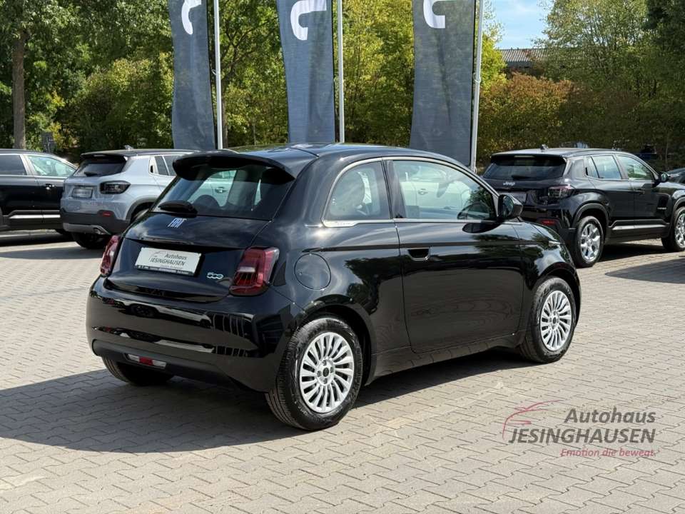 Fiat 500e - Imagem 5