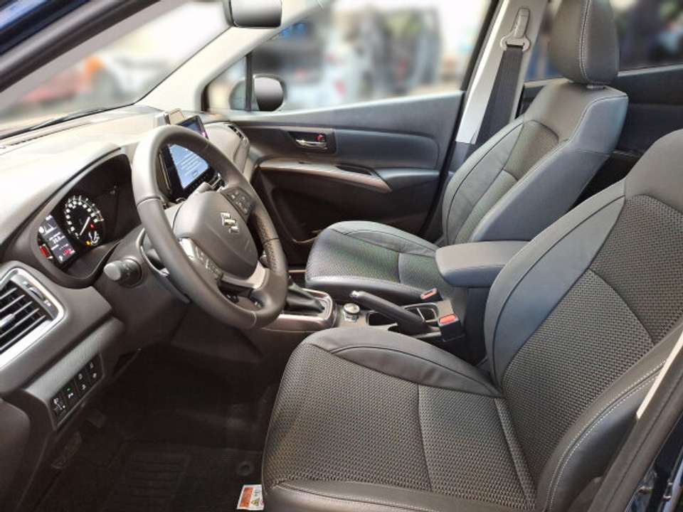Suzuki SX4 S-Cross - Imagem 8