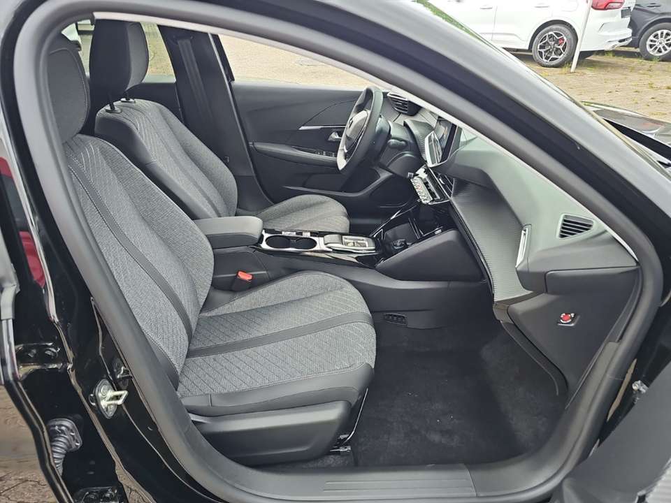 Peugeot 208 - Imagem 13