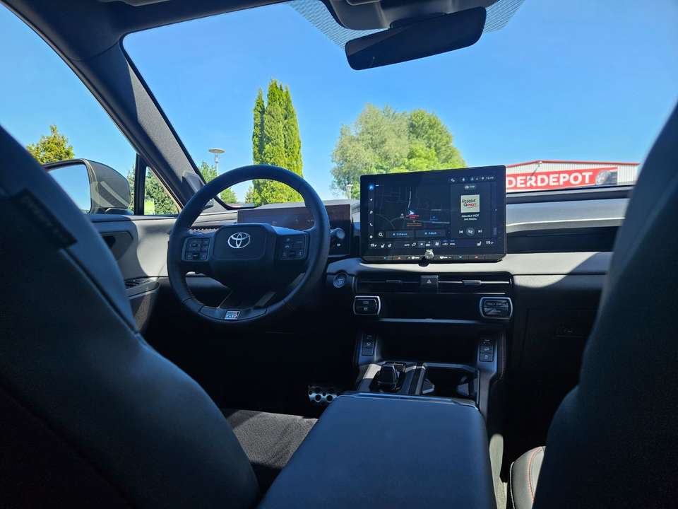 Toyota RAV 4 - Imagem 18