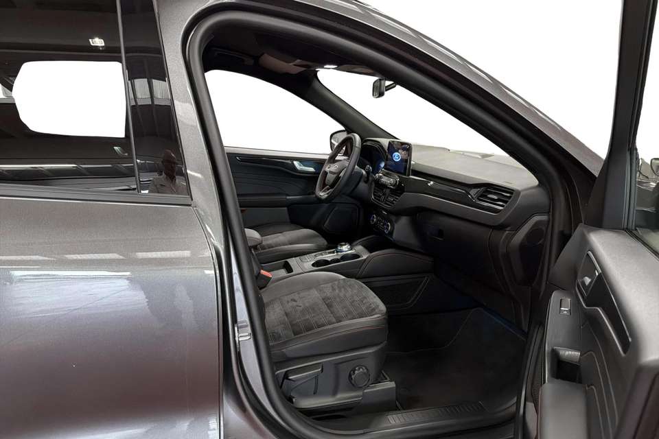 Ford Kuga - Imagem 6