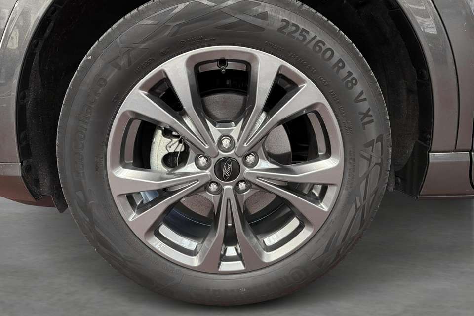 Ford Kuga - Imagem 8