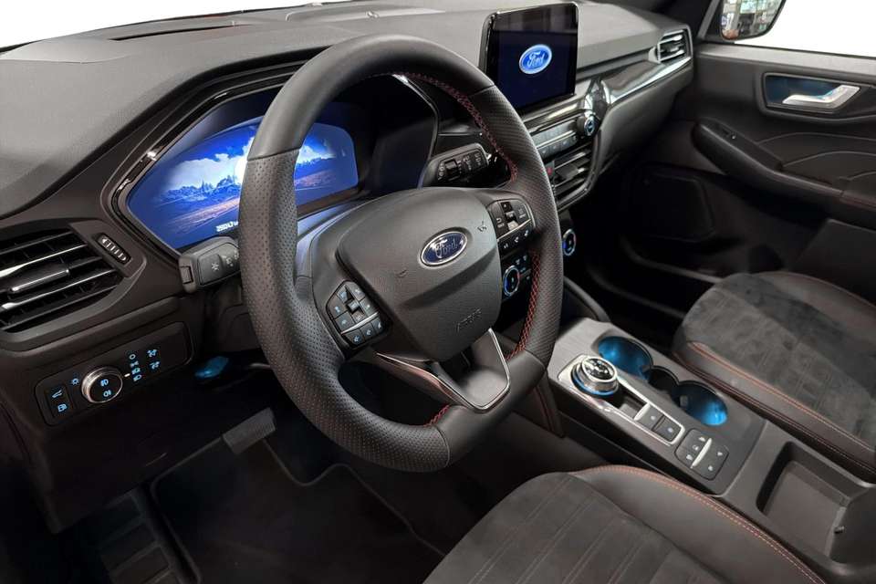 Ford Kuga - Imagem 11