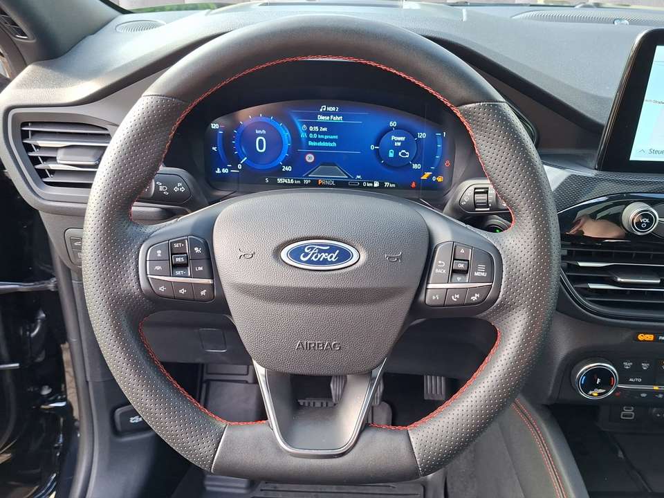 Ford Kuga - Imagem 13