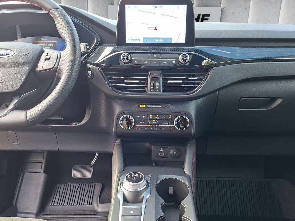 Ford Kuga - Imagem 14