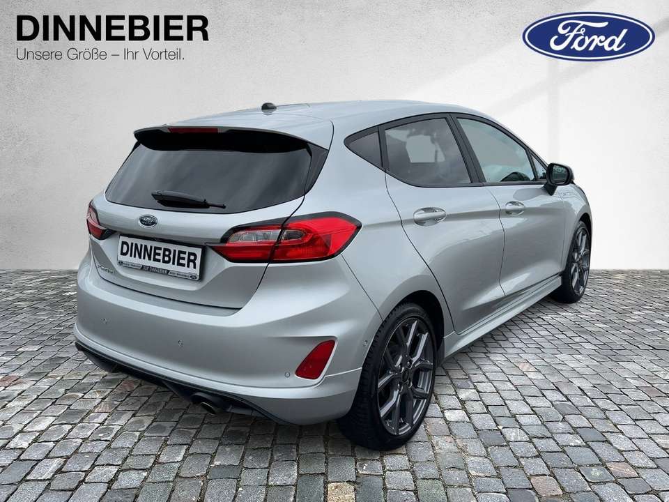 Ford Fiesta - Imagem 6