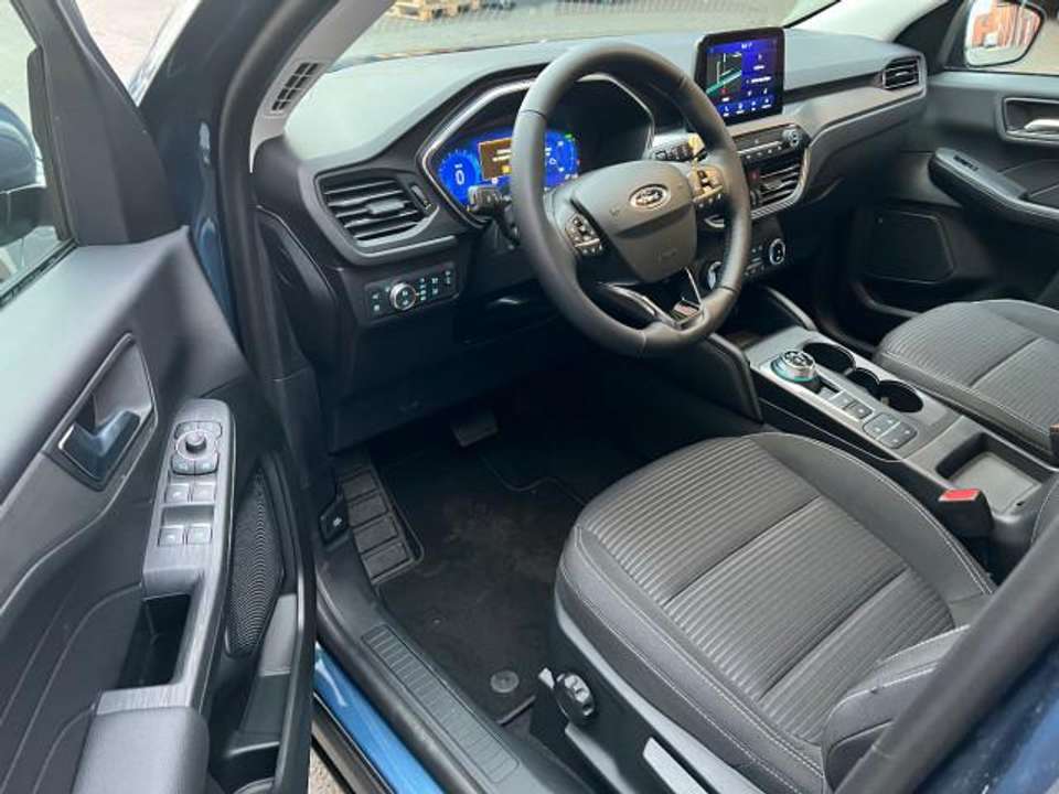 Ford Kuga - Imagem 12