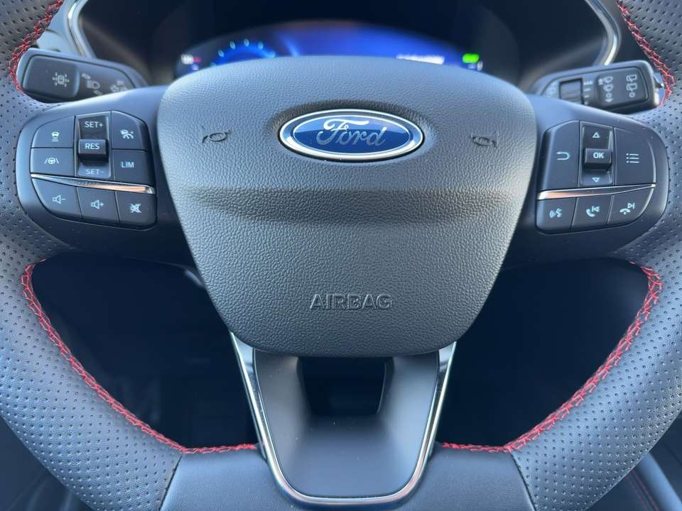 Ford Kuga - Imagem 11