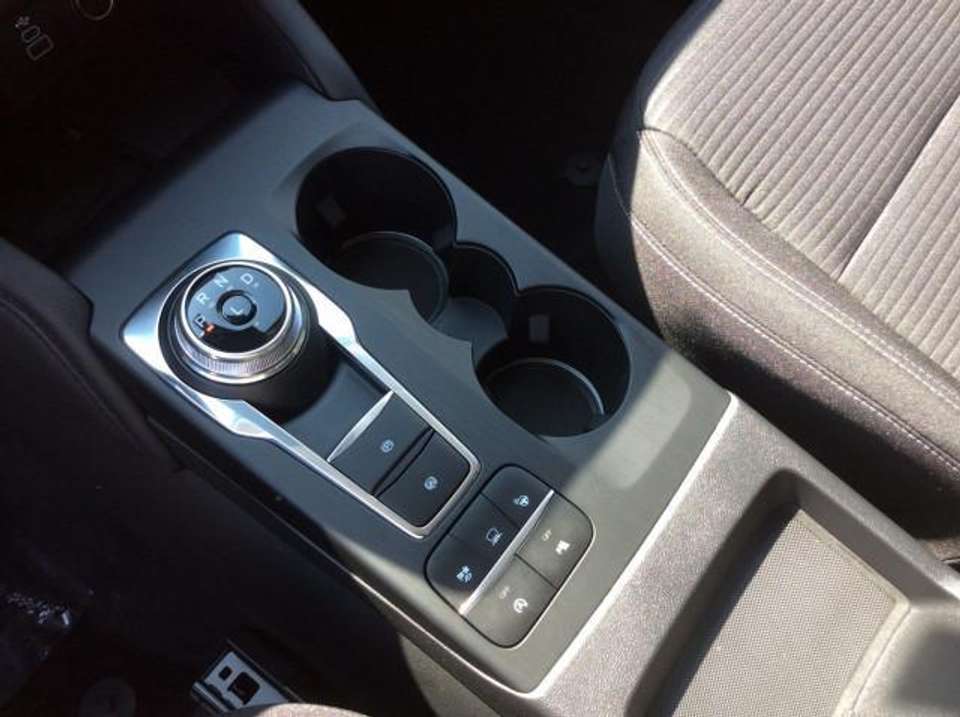Ford Kuga - Imagem 15