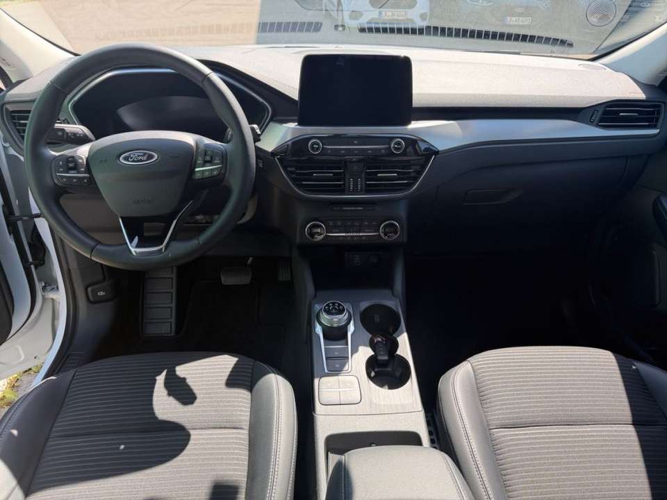 Ford Kuga - Imagem 7