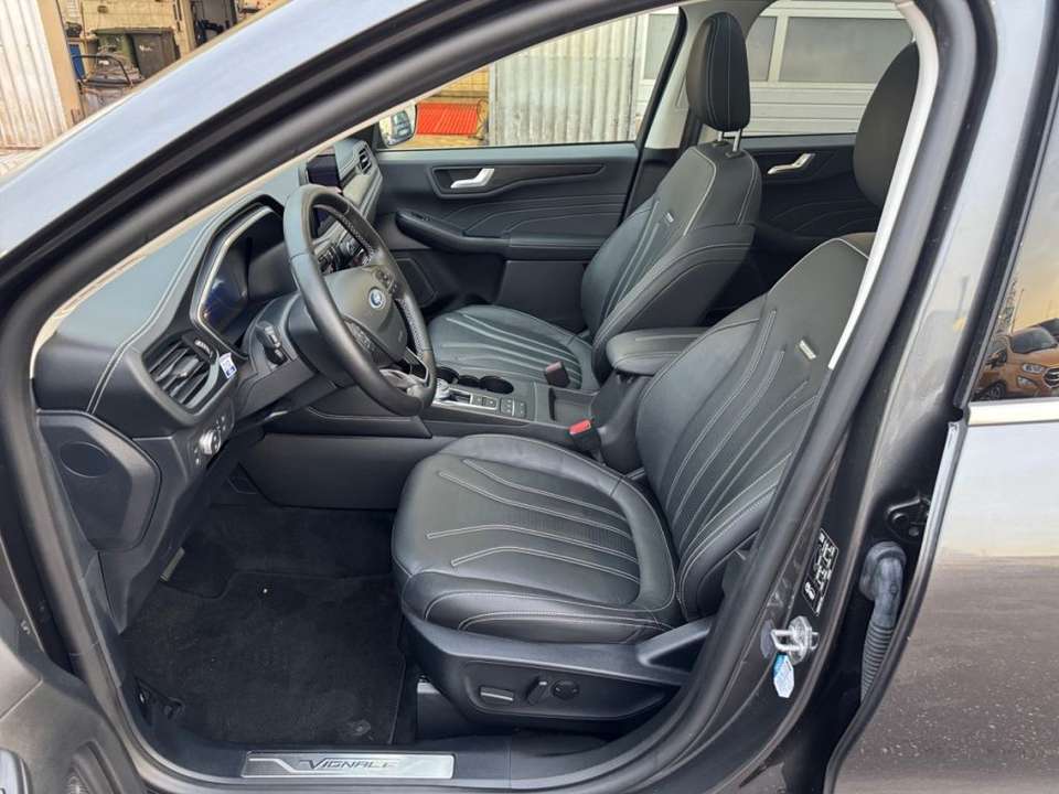 Ford Kuga - Imagem 6
