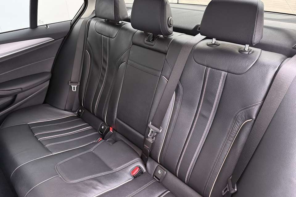 BMW 520 - Imagem 12