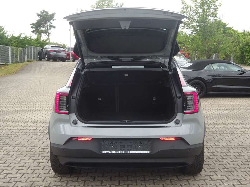 Volvo EX30 - Imagem 5