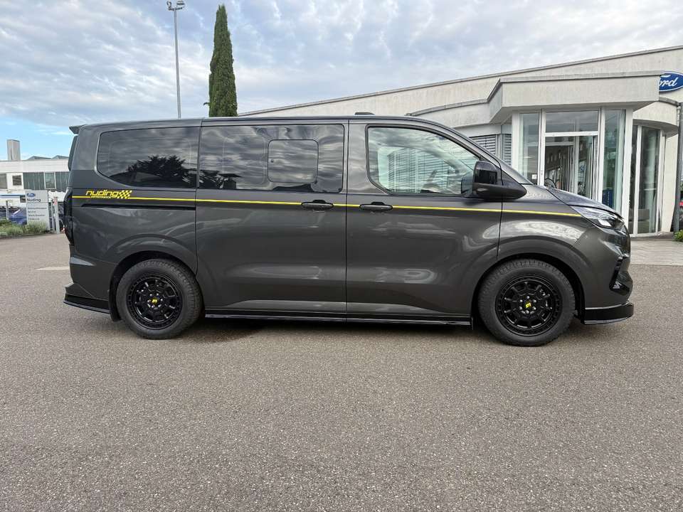 Ford Tourneo Custom - Imagem 4