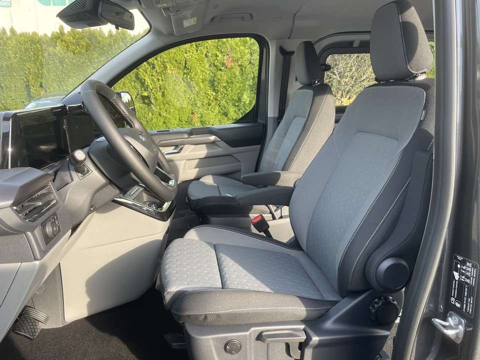 Ford Tourneo Custom - Imagem 15