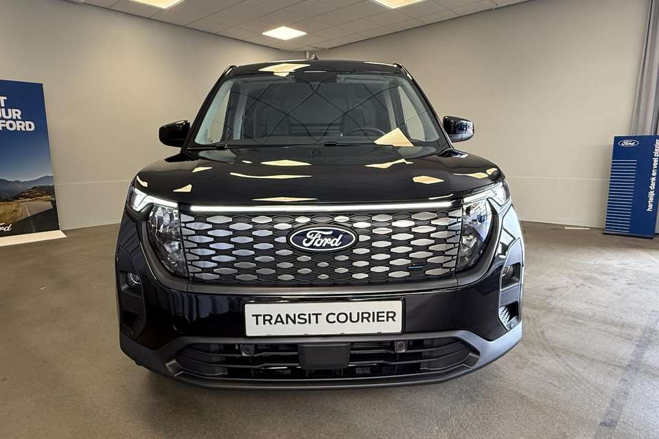 Ford Transit Courier - Imagem 7