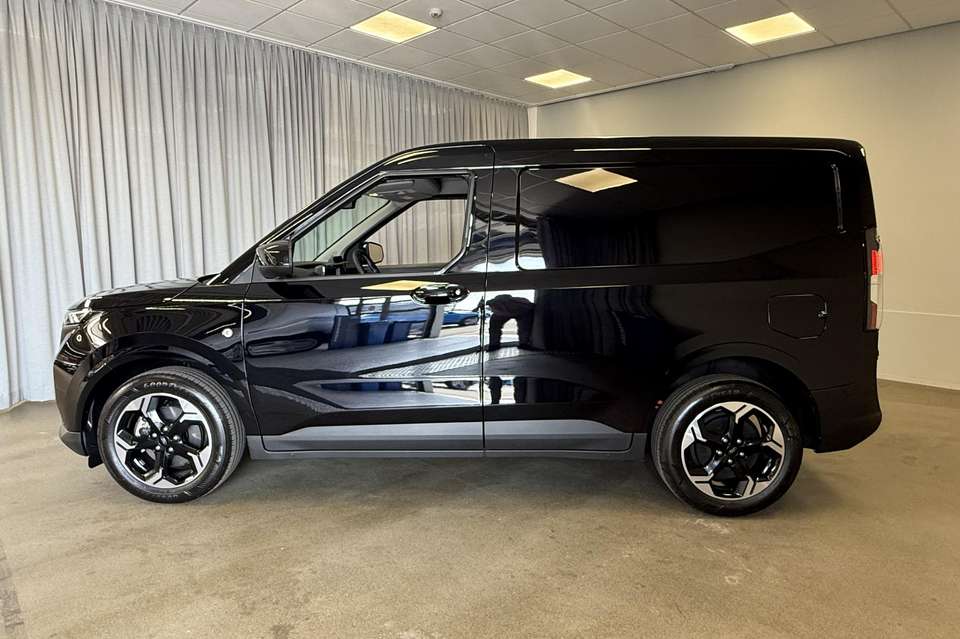Ford Transit Courier - Imagem 8